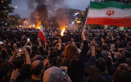 Iran Protests Lose Momentum Amid Crackdown, Internet Blackout and Conflicting Signals from Trump
