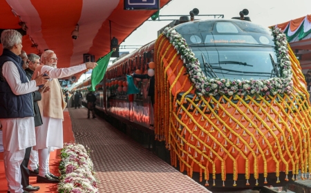 India’s First Vande Bharat Sleeper Train to Begin Commercial Service Between Kamakhya and Howrah on January 22