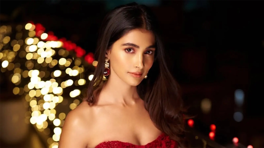 Fact Check: Did Pooja Hegde Slap a Pan-India Star? Viral Claims Explained