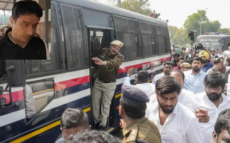 दिल्ली पुलिस ने AI Impact Summit विरोध के बाद यूथ कांग्रेस कार्यकर्ताओं को हिरासत में लिया