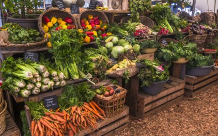Local Farmers Markets Attract More Consumers