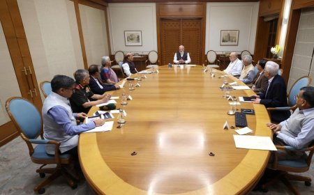 Indian Government Holds High-Level Meeting on West Asia Crisis