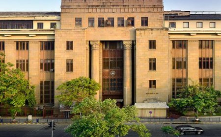 RBI Monetary Policy in Focus: Financial Markets Await Key Decision as Bloomberg Bond Index Delay Shapes Investor Sentiment