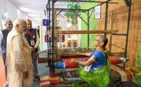 National Handloom Day 2026: PM Narendra Modi Urges Citizens to Support Indian Weavers and Strengthen the ‘Vocal for Local’ Movement